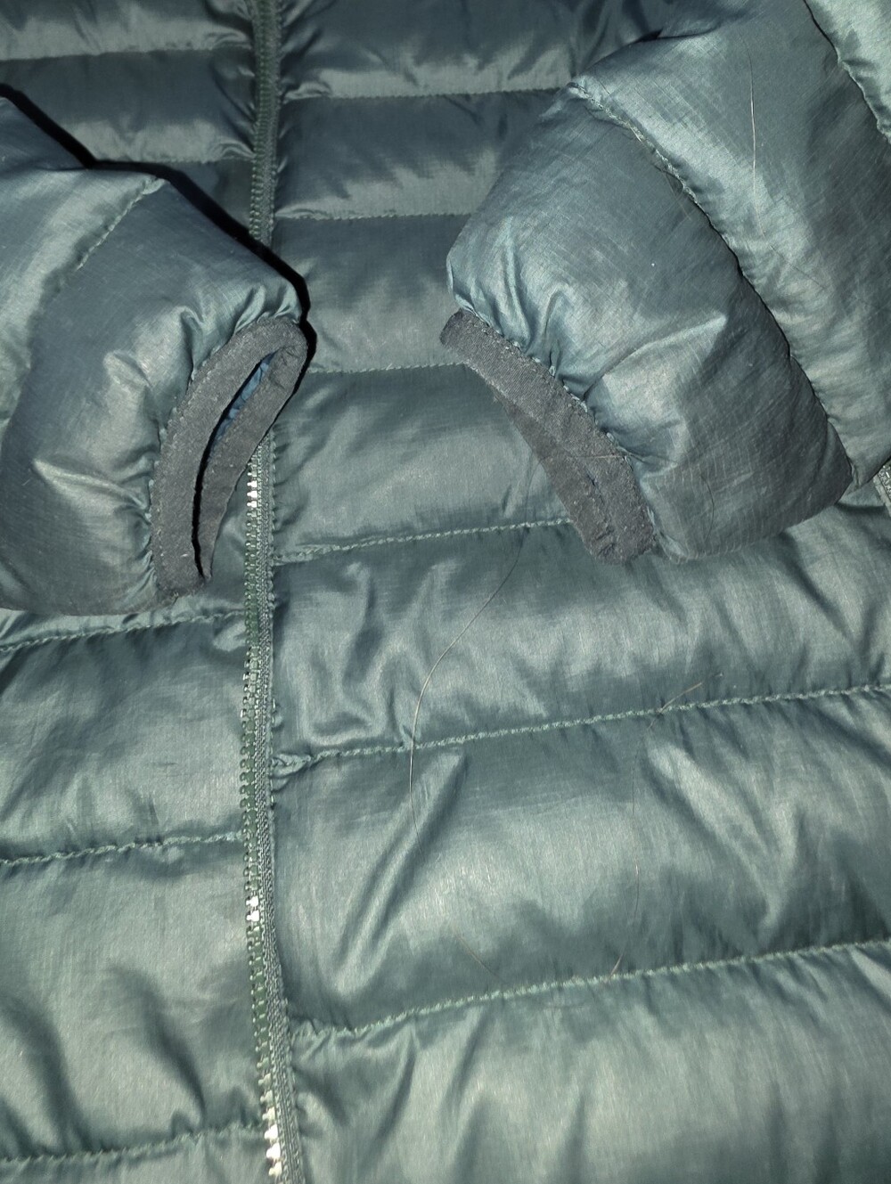 Patagonia Forest Green Down Puffer kids jacket size 10 - Picture 12 of 12